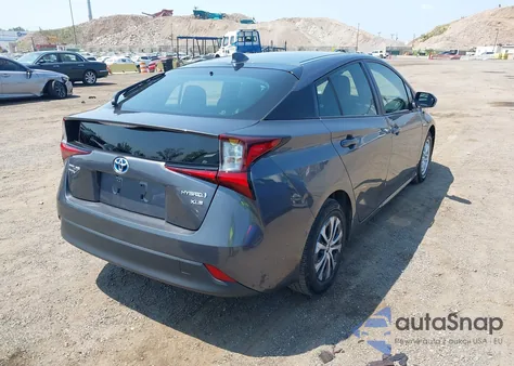 2022 Toyota Prius Xle Awd-E z USA, uszkodzony, nr VIN JTDL9MFU7N3034205